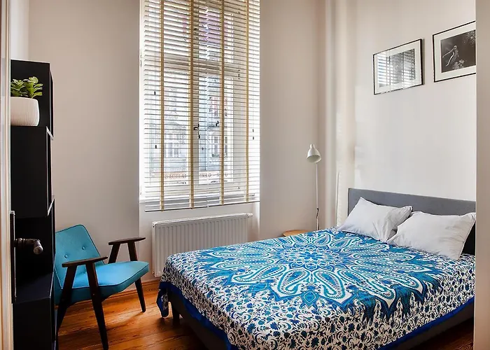 Apartment Movie Jezyce