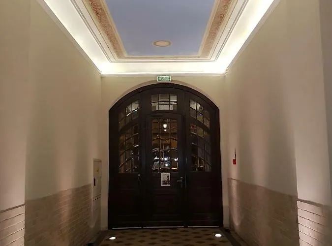 Apartment Movie Jezyce *